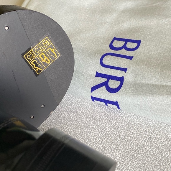 BURBERRY Men’s Patent Leather Chelsea Boots Size 11 (Authenticity guaranteed) - Picture 11 of 16